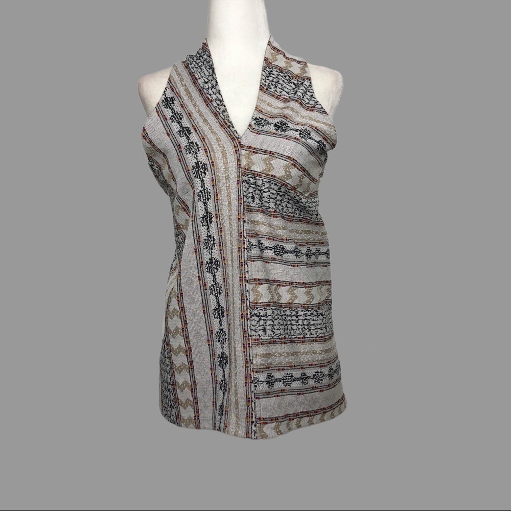 ❤️ L ❤️ NWT Anthro Halter Tank Jacquard Rainbow Details Striped​